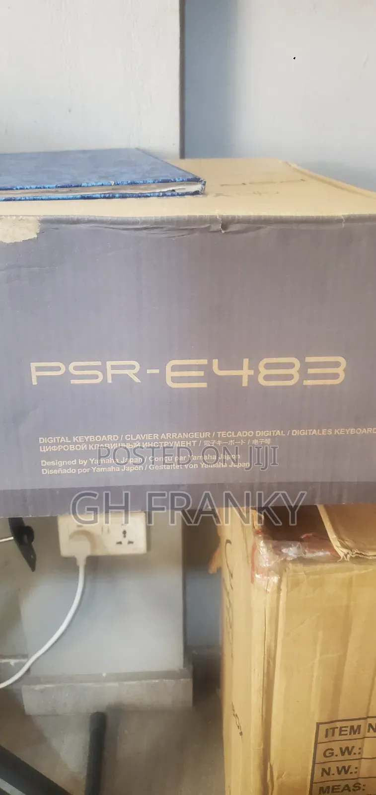 Yamaha PSR-E483 Keyboard
