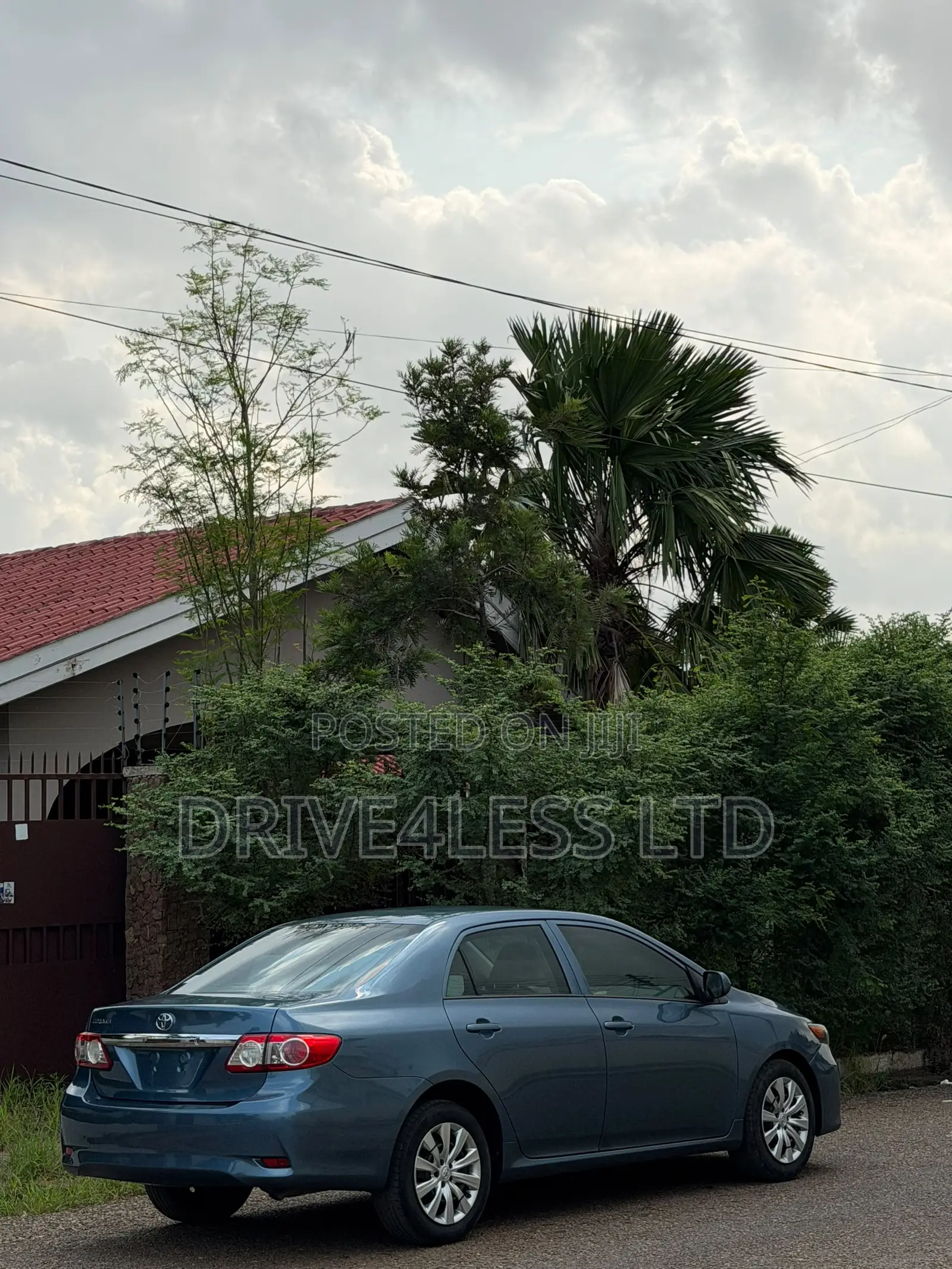 Toyota Corolla 2013 Blue