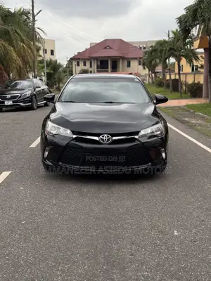 Toyota Camry SE 4dr Sedan (2.5L 4cyl 6A) 2017 Black