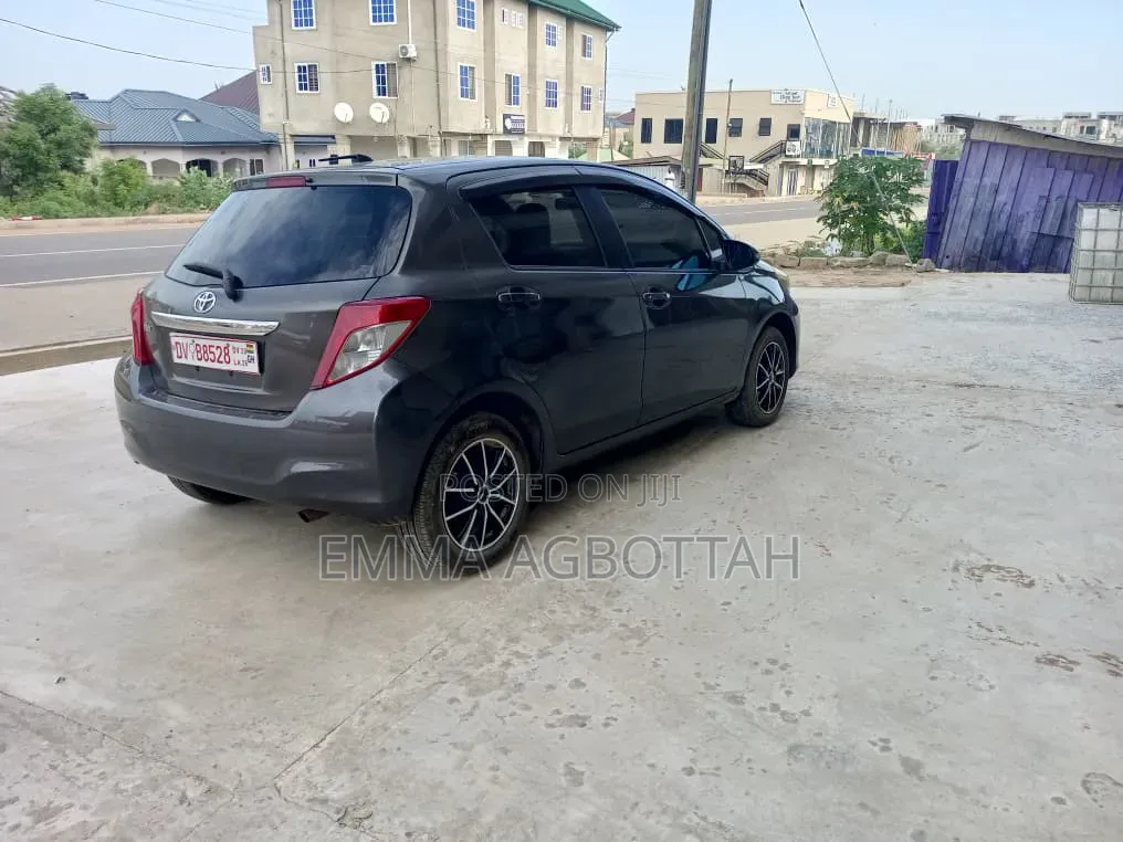 Work and Pay Car Bolt/ Sale