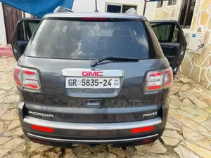 GMC Acadia 2014 Gray