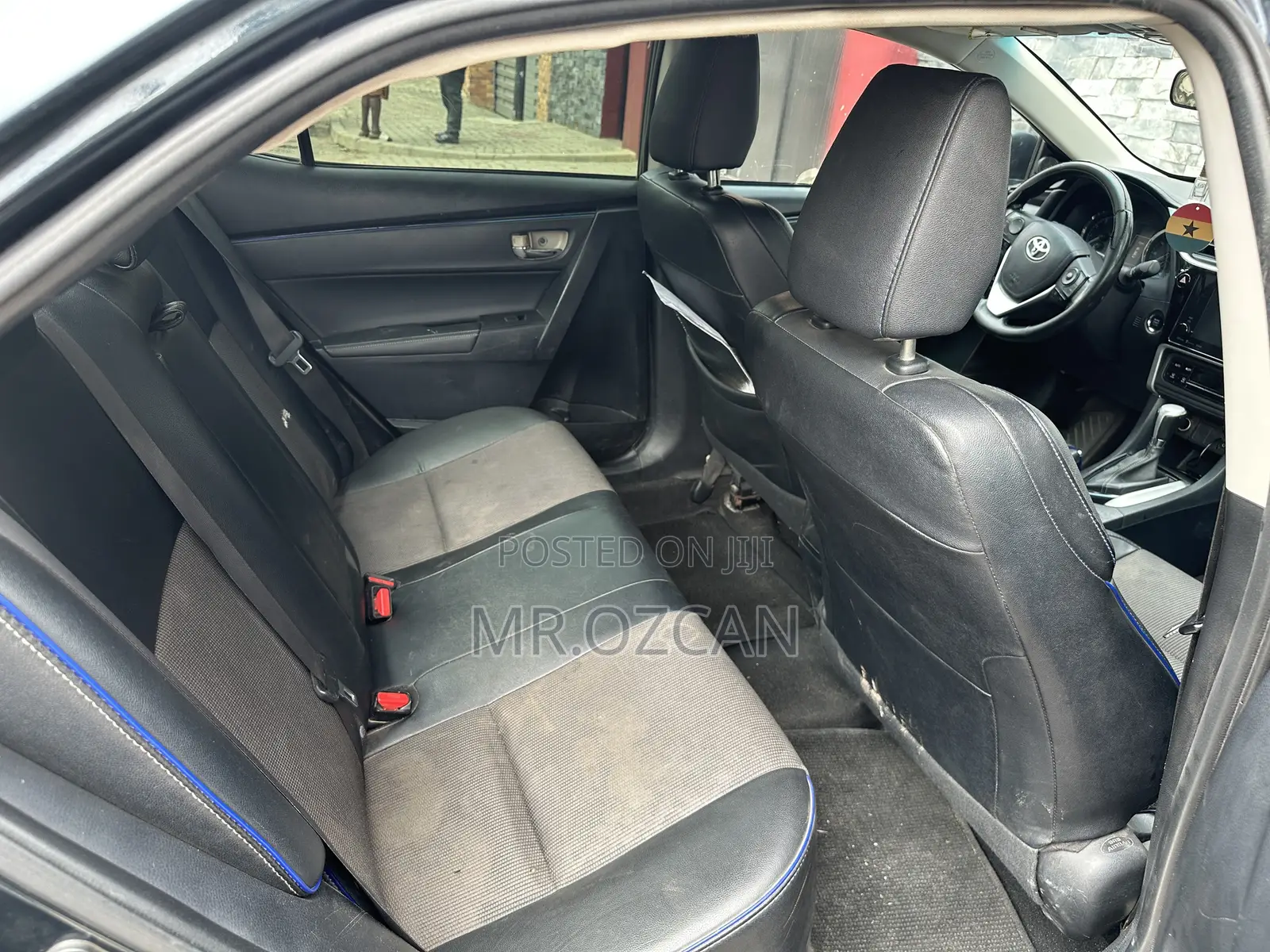 Toyota Corolla 2017 Gray