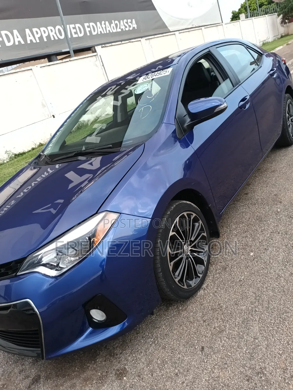Toyota Corolla 2016 Blue