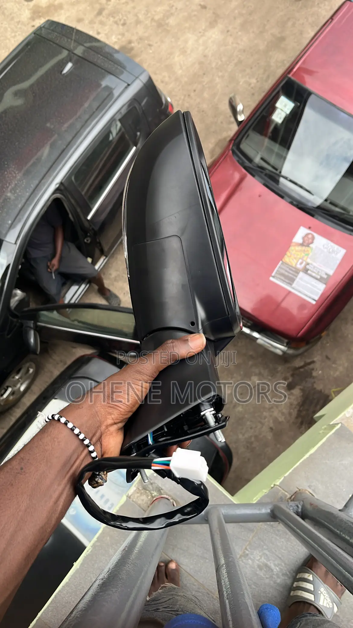 Toyota Rav4 2018-2020 Side Mirror Left With Sensor and Light
