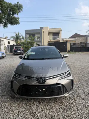 Toyota Corolla 2023 Gray
