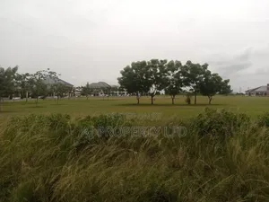 Farm Land for Sale at Asutsuare Junction