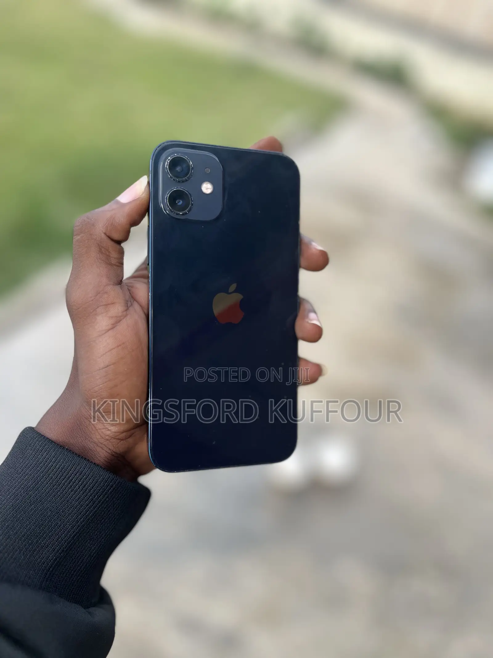 Apple iPhone 12 64 GB Black
