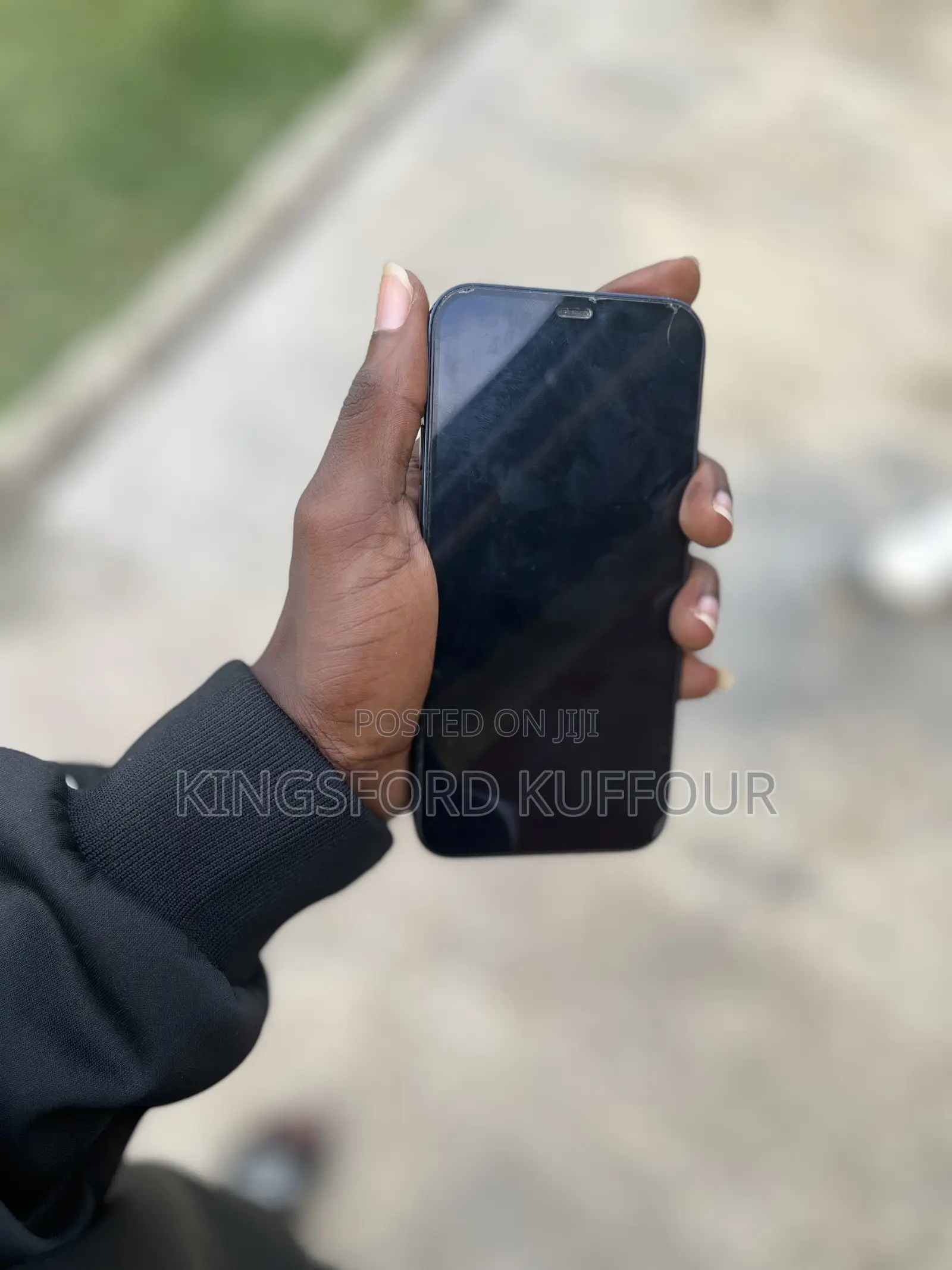 Apple iPhone 12 64 GB Black
