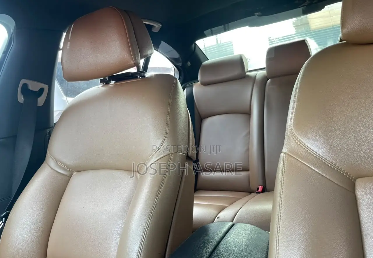 BMW 7 Series 730Li 2011