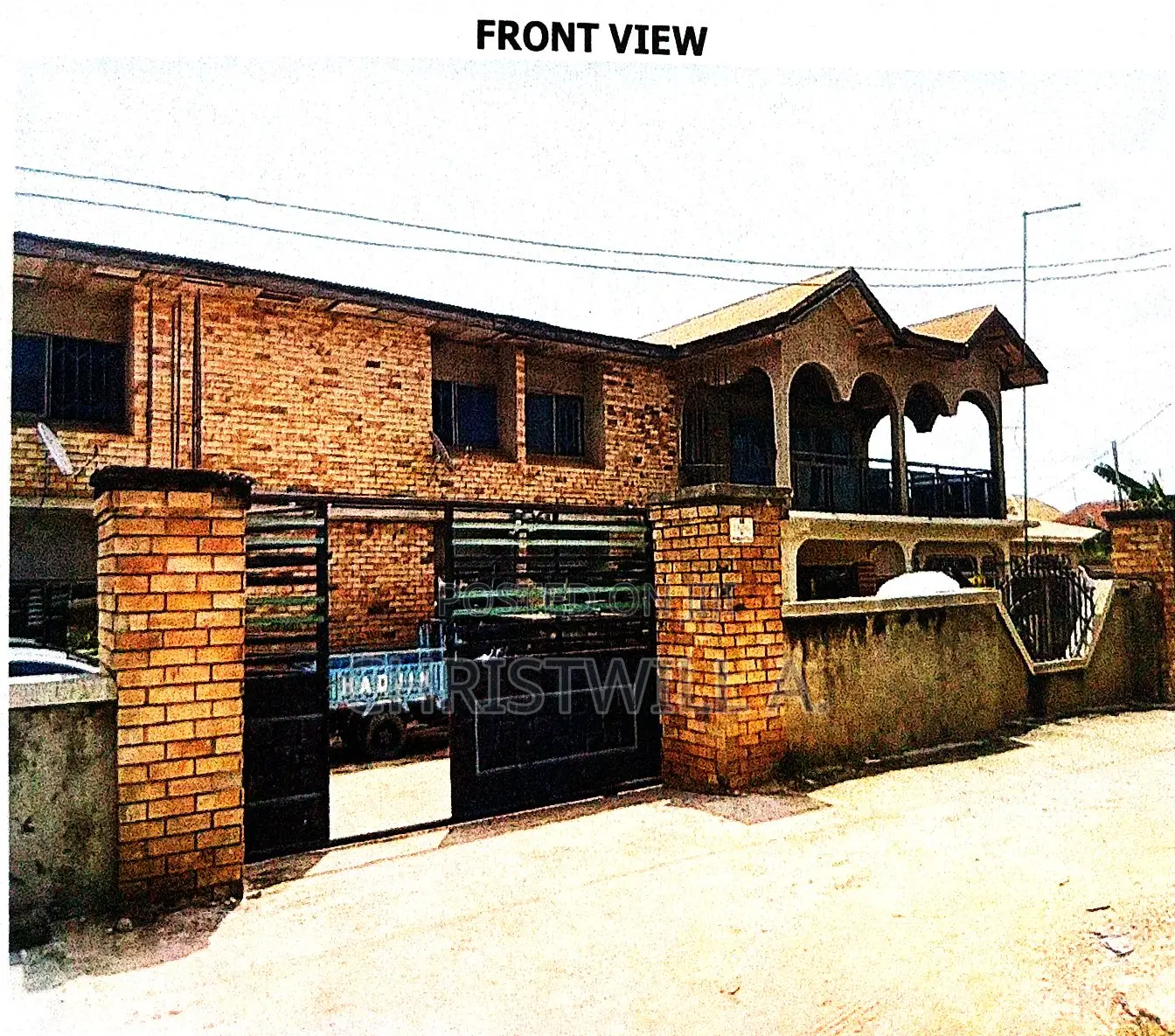 13bdrm House in Atwima Nwabiagya for sale