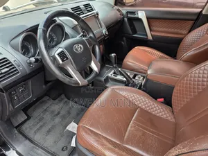 Toyota Land Cruiser Prado 2017 Black