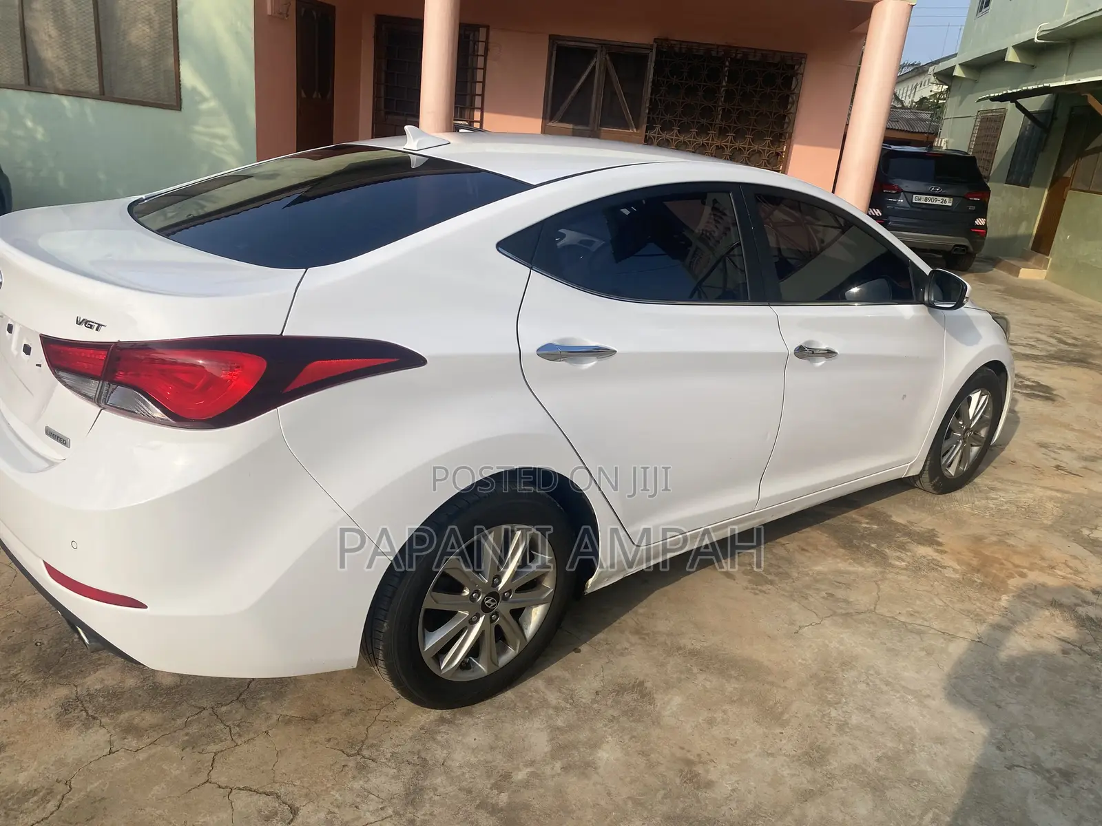 Hyundai Avante 2015 White