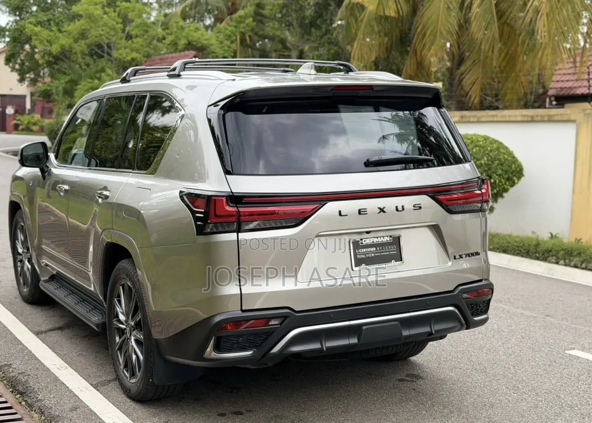 Lexus LX 700h 2024