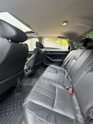 Honda Accord Touring 2018 Silver