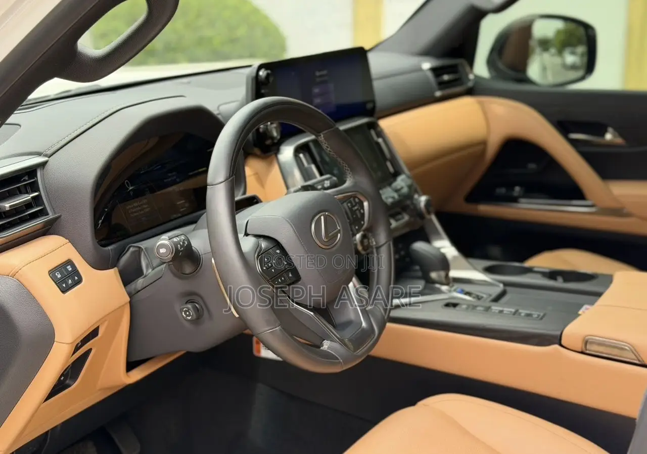 Lexus LX 700h 2024 White