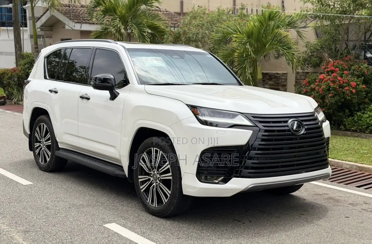 Lexus LX 700h 2024 White