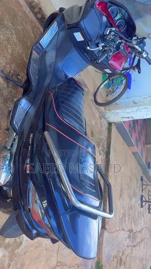 Suzuki Burgman 2025 Black