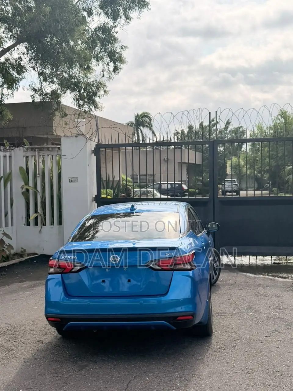 Nissan Sentra SR 2020 Blue