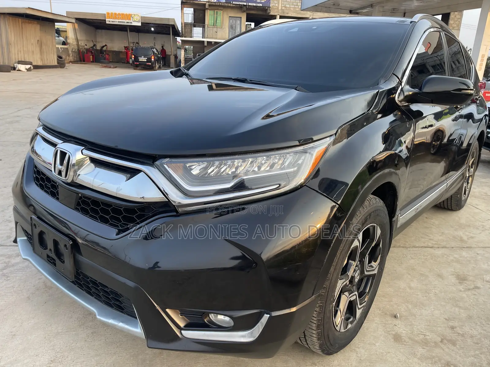 Honda CR-V Touring 4dr SUV AWD (1.5L 4cyl CVT) 2017 Black