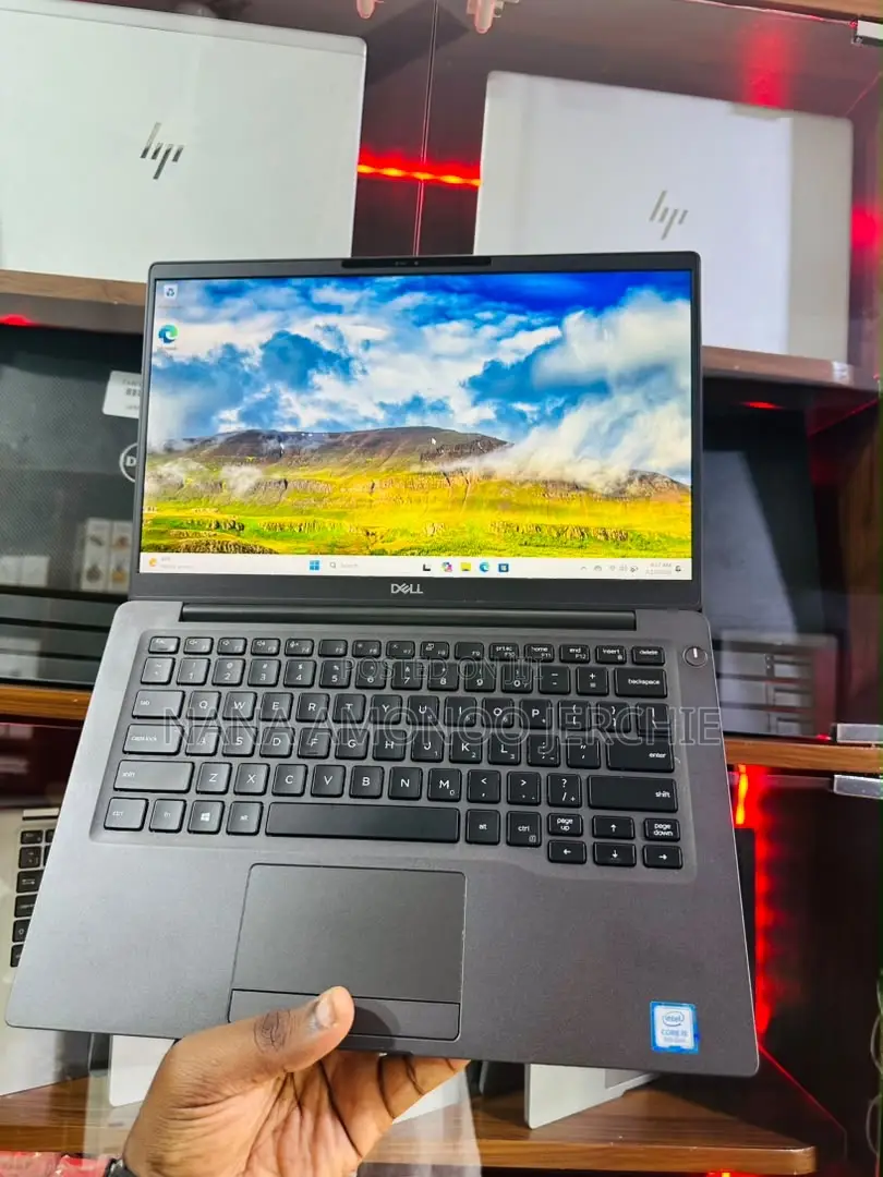Laptop Dell Latitude 7400 8GB Intel Core i5 SSD 256GB