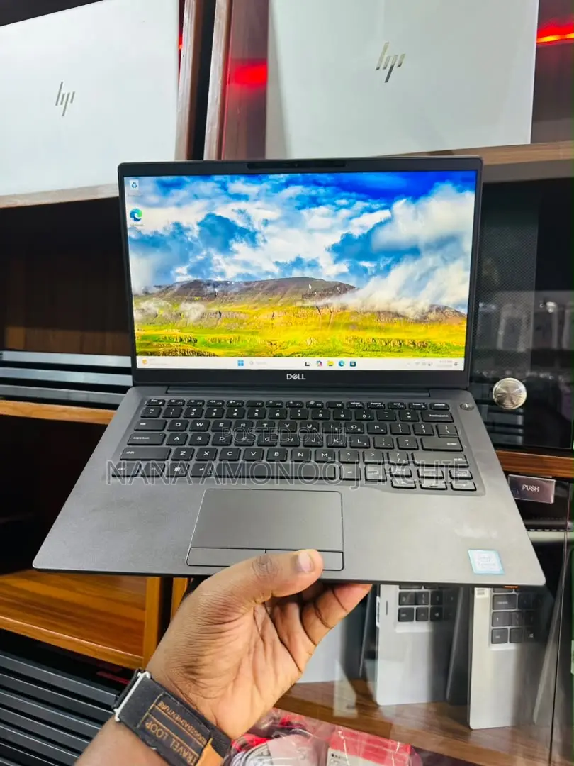 Laptop Dell Latitude 7400 8GB Intel Core i5 SSD 256GB