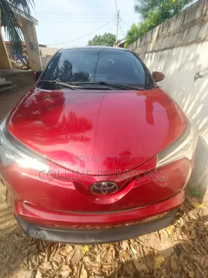 Toyota C-HR 2018 Red