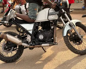 Royal Enfield Himalayan 411 2020 White
