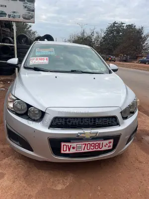 Chevrolet Sonic LT 2016 Silver