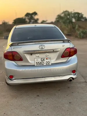 Toyota Corolla 2009 Silver