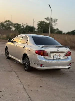 Toyota Corolla 2009 Silver