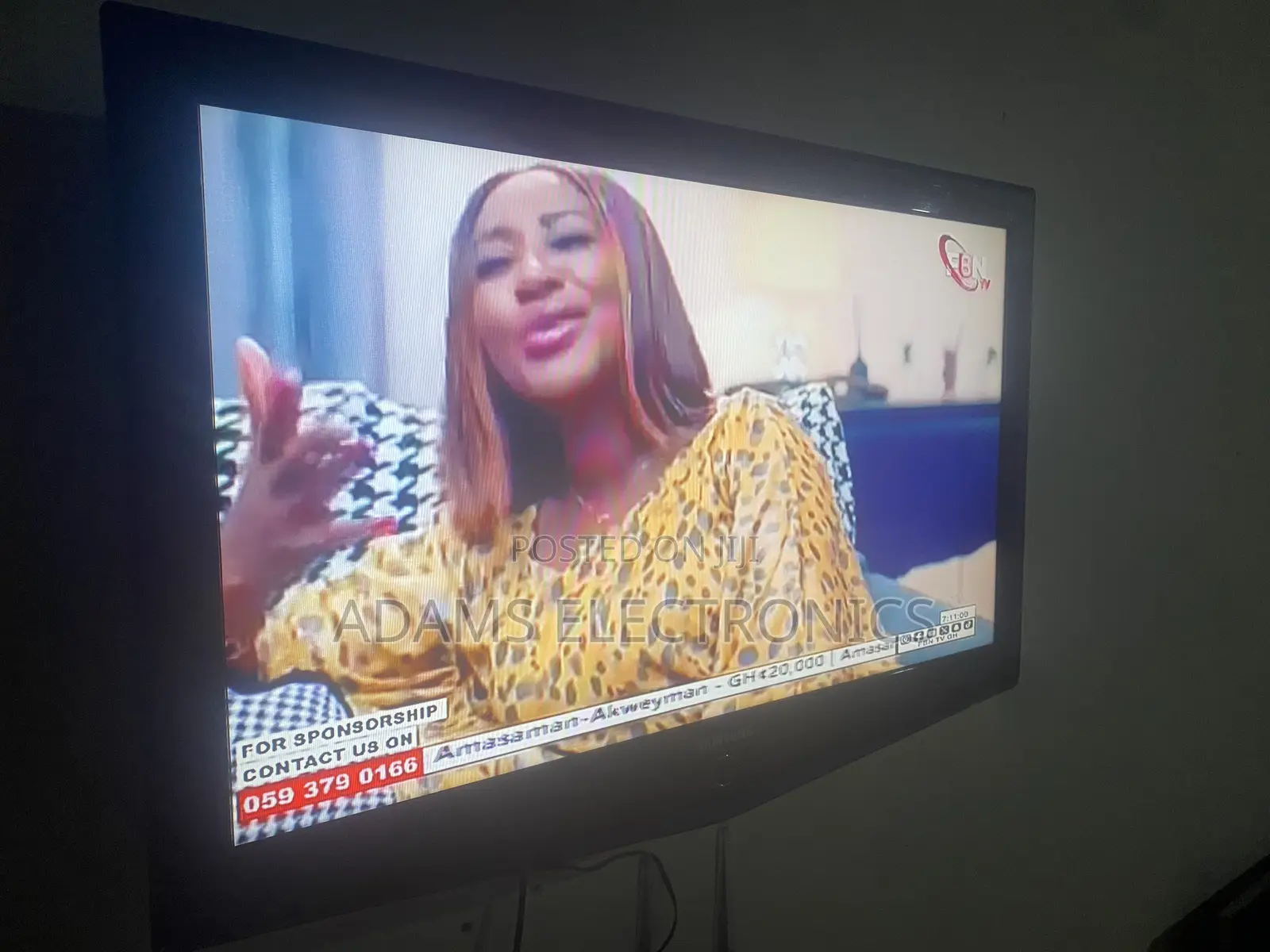 A Home Used Samsung 40 Inches Analog Tv for Sale