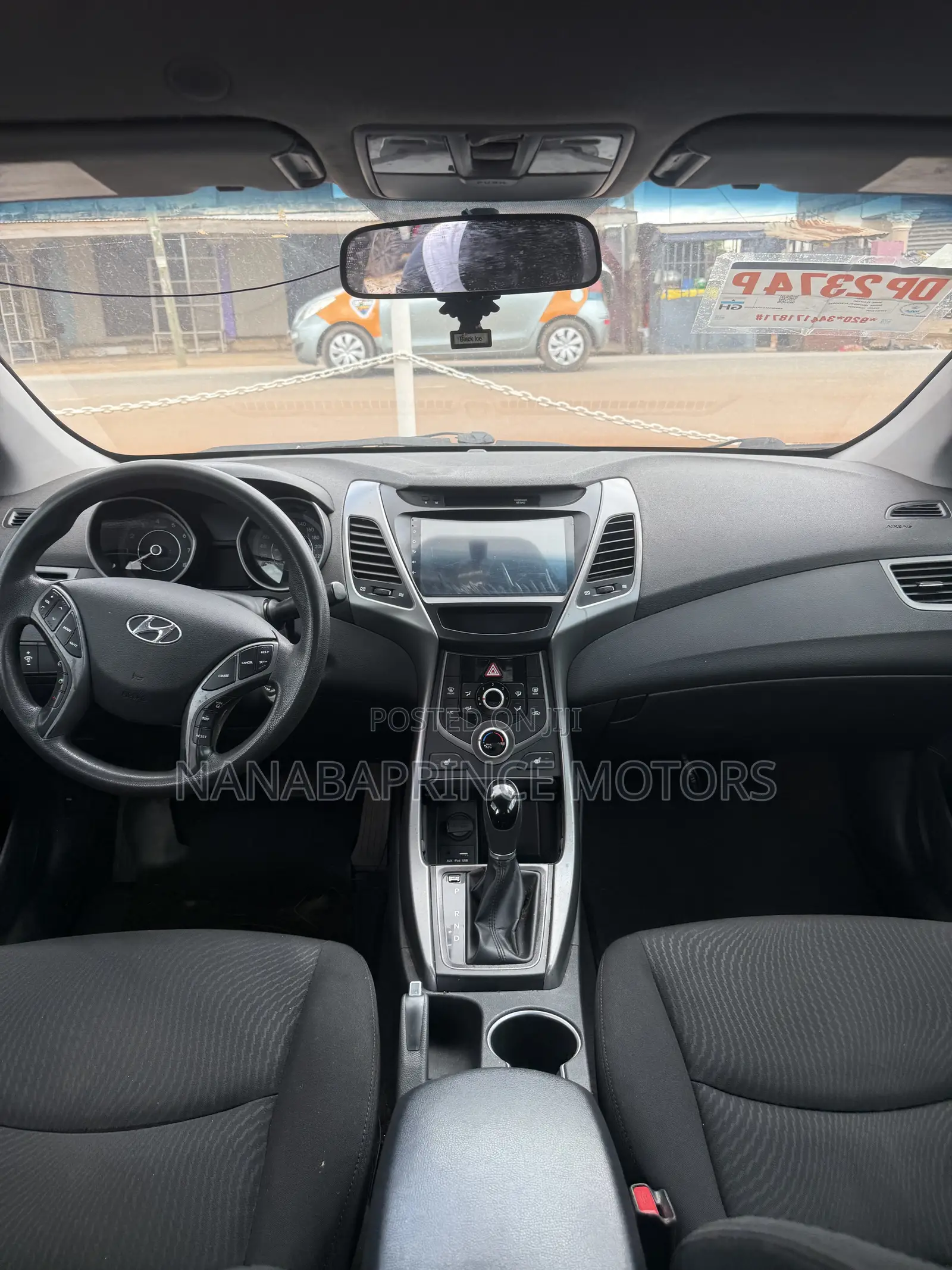 Hyundai Elantra Limited 4dr Sedan (1.8L 4cyl 6A) 2014 Blue