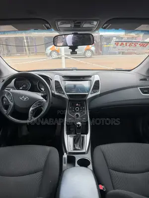 Hyundai Elantra Limited 4dr Sedan (1.8L 4cyl 6A) 2014 Blue