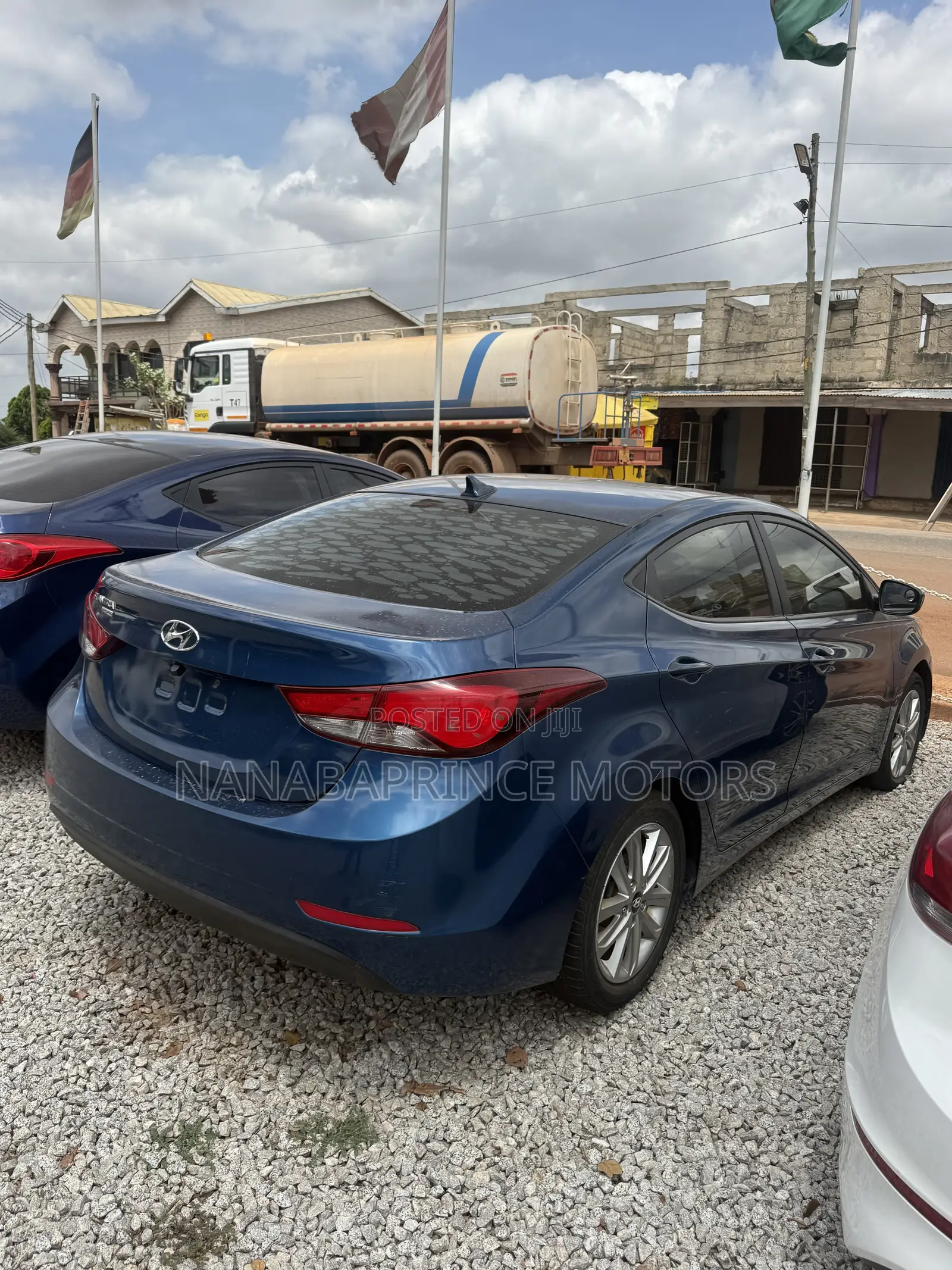 Hyundai Elantra Limited 4dr Sedan (1.8L 4cyl 6A) 2014 Blue