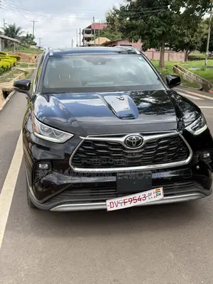 Toyota Highlander Platinum 2021 Black