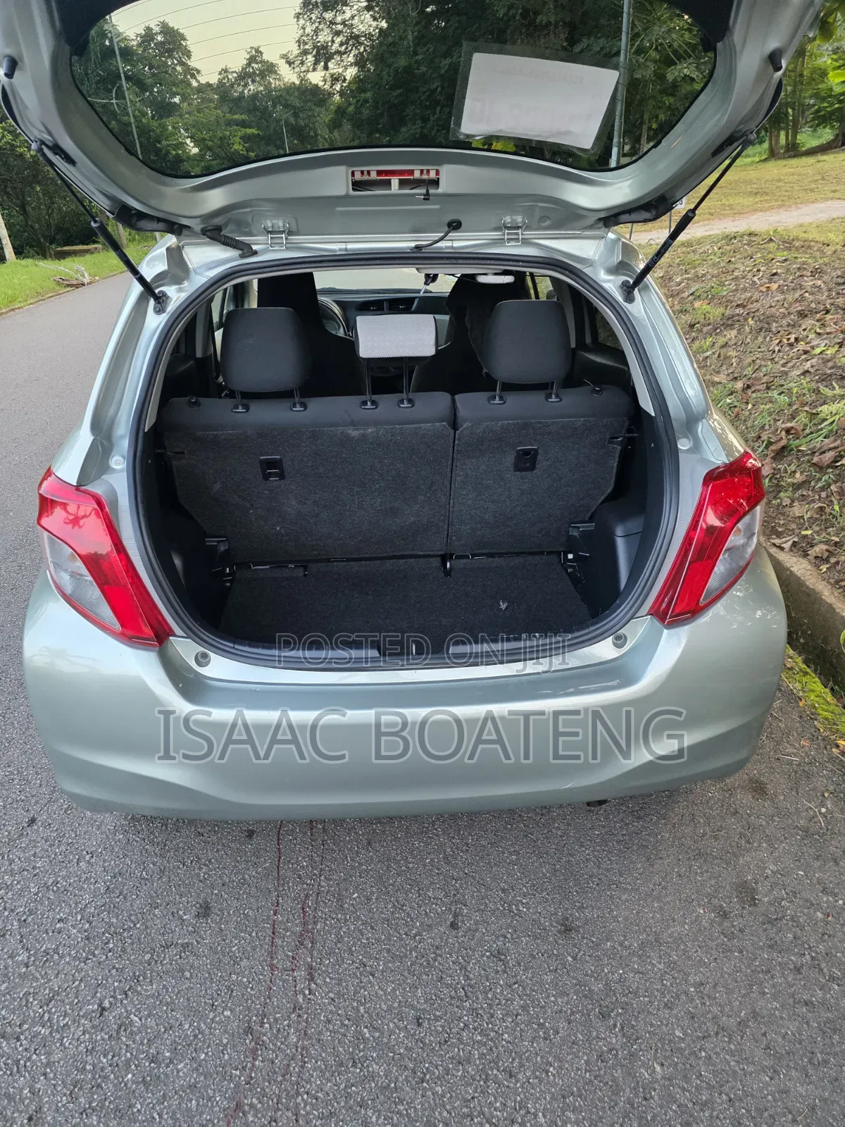 Toyota Vitz 2013 Green