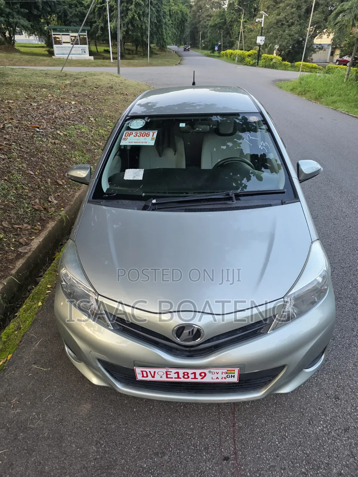 Toyota Vitz 2013 Green