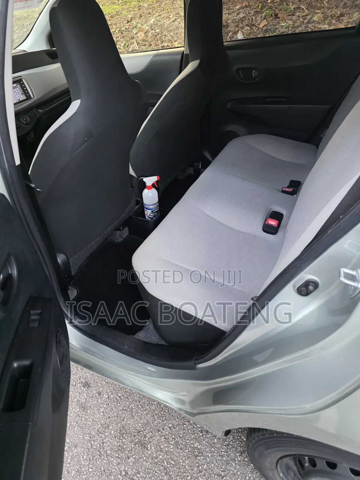 Toyota Vitz 2013 Green