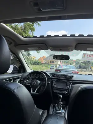 Nissan Qashqai 2018 White