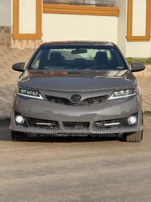 Toyota Camry 2014 Gray
