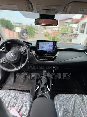 Toyota Corolla LE 2020 Gray