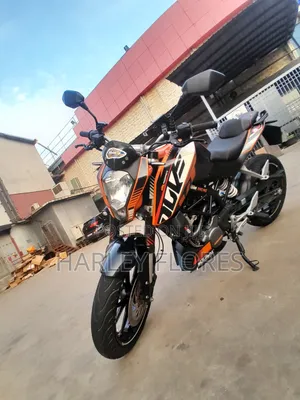 KTM 2012 Orange