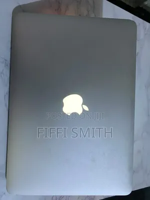 Laptop Apple MacBook Air 2013 8GB Intel Core 7 SSD 500GB