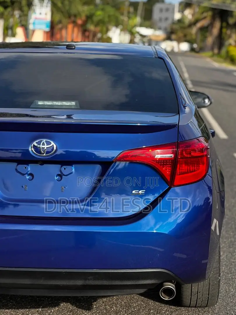 Toyota Corolla 2017 Blue