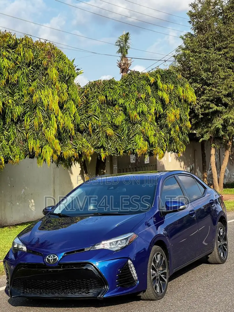 Toyota Corolla 2017 Blue