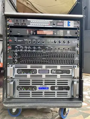 Line Array Speakers and Complete Rack Set