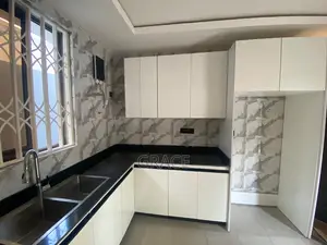 3bdrm Apartment in Westlands for rent