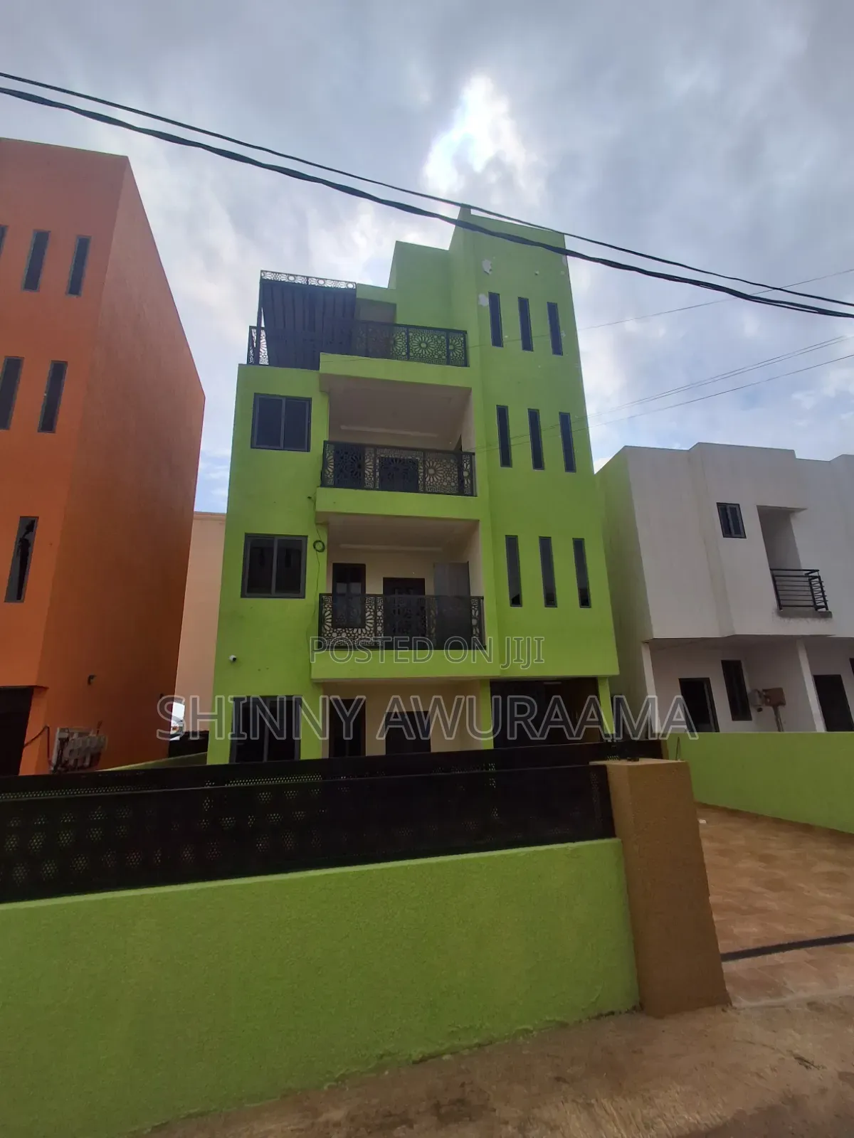 Furnished 1bdrm Apartment in East Legon Hills, School Junction for sale
