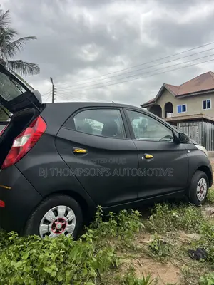 Hyundai Eon 0.8 FWD 2013 Black