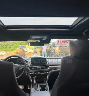 Honda Accord 2019 Black